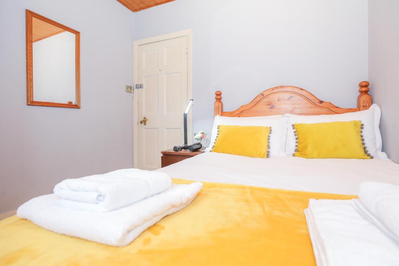 إدنبرة Beautiful 4 Bedroom Cottage - Ideal Location - Free Parking المظهر الخارجي الصورة